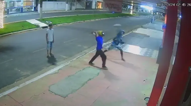 VÍDEO: Loja é alvo de roubo em Vilhena e prejuízo estimado em mais de R$ 3 mil