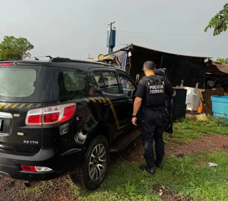Quatro são presos em operação da PF em MT e RO contra tráfico de drogas e armas na fronteira com a Bolívia