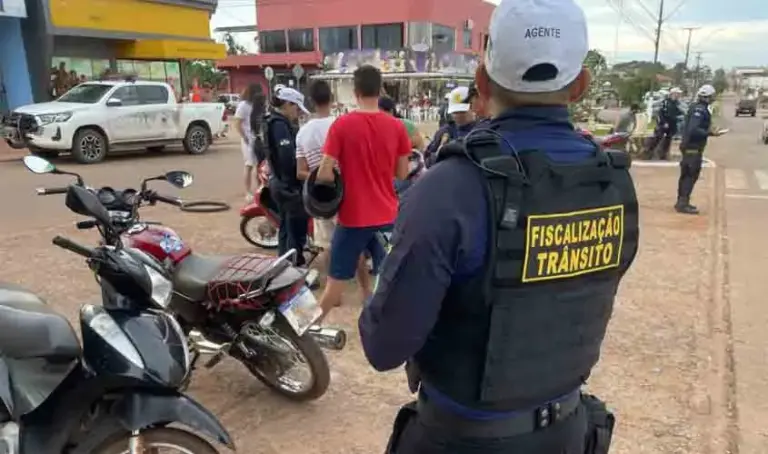 Operação ‘Corta Giro’ combate o uso de escapamentos barulhentos