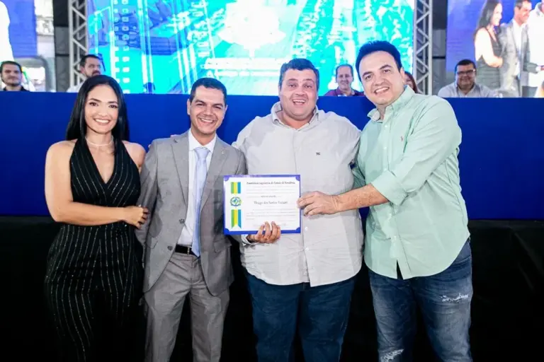 Vereador de Porto Velho Thiago Tezzari é homenageado com Voto de Louvor pela Assembleia Legislativa de Rondônia durante a Cafecau