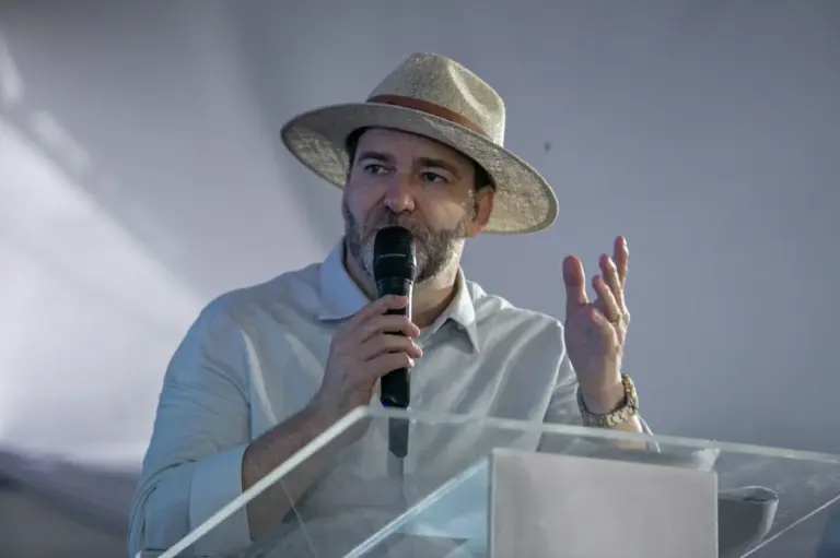 Deputado Alex Redano destaca importância da Agroshow 2025 e parceria com a Elero para o desenvolvimento de Rondônia