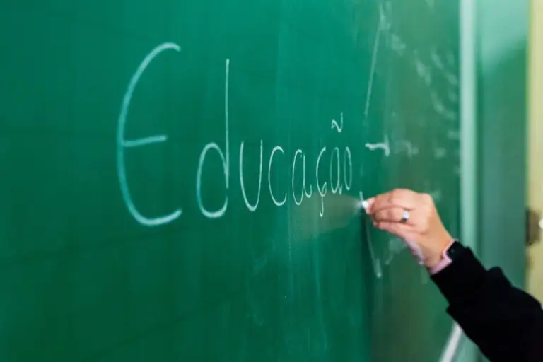 Greve na rede estadual de educação em Rondônia