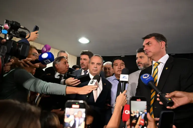 Marcos Rogério mobiliza senadores por impeachment de Alexandre de Moraes